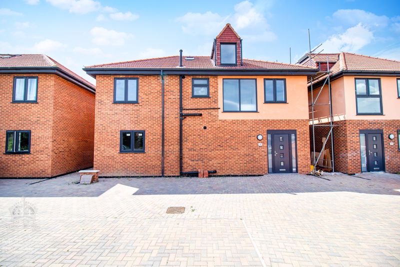 Station Approach, Canvey Island