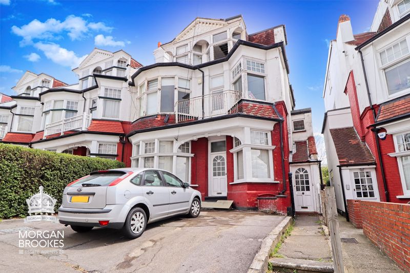 Palmeira Avenue – Westcliff-On-Sea