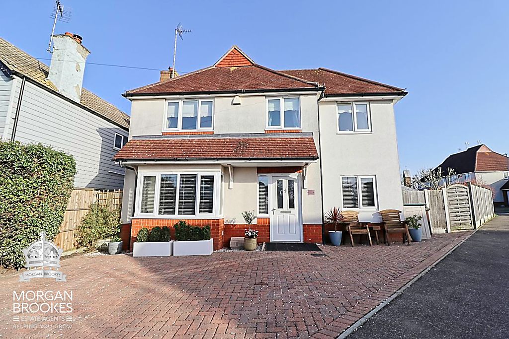Crescent Place, Hadleigh