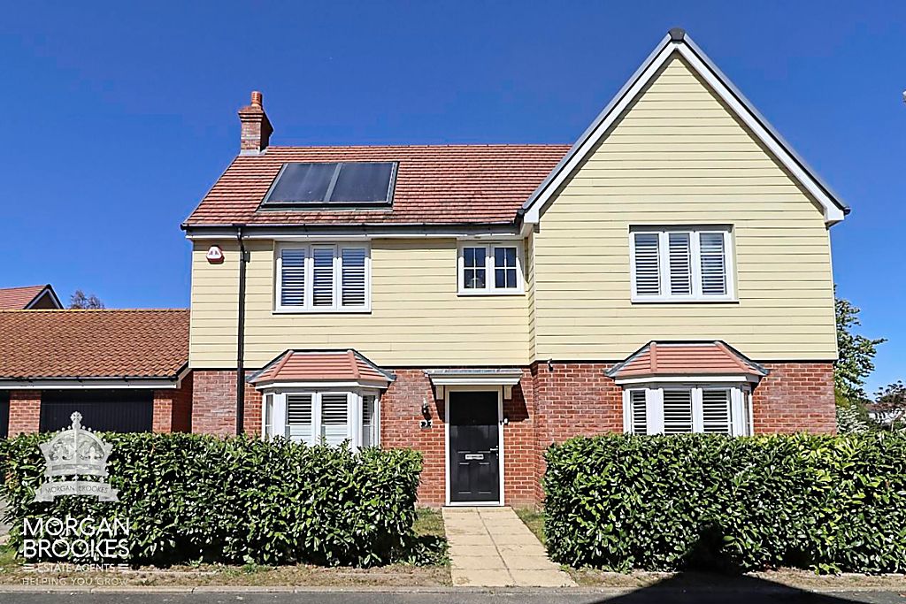 Edmund Close, Rochford