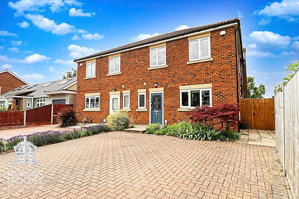 Markhams Chase, Basildon