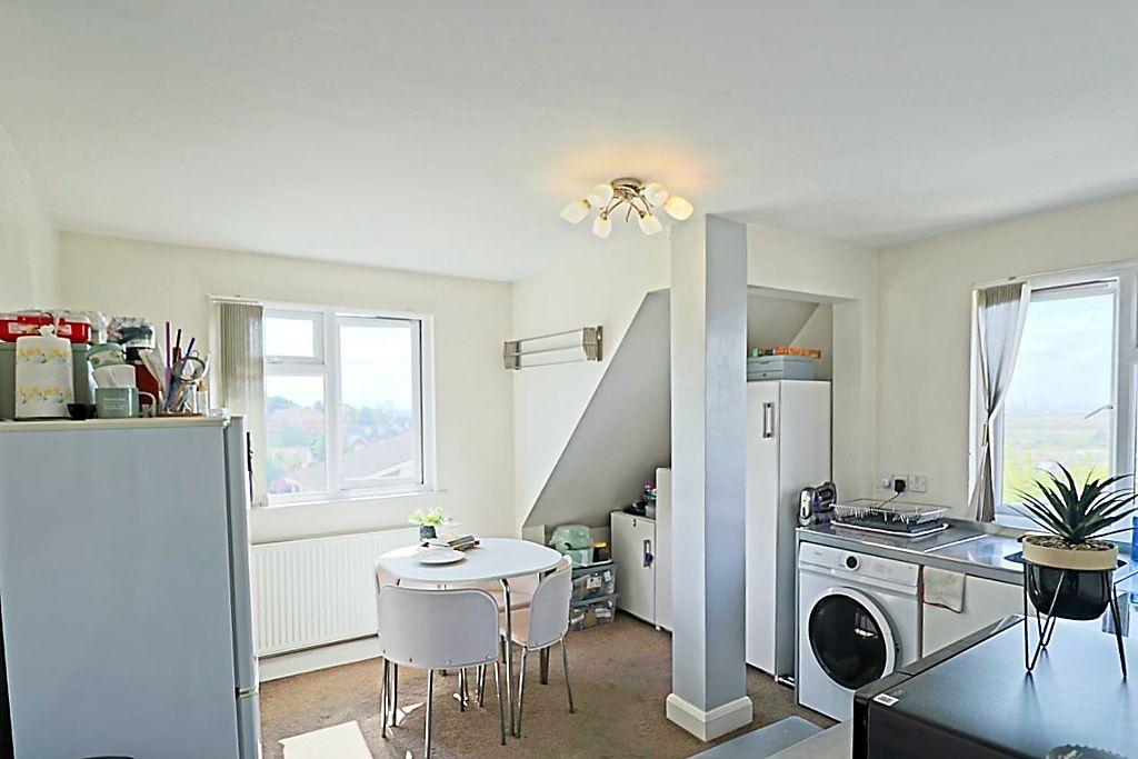 4990439-3