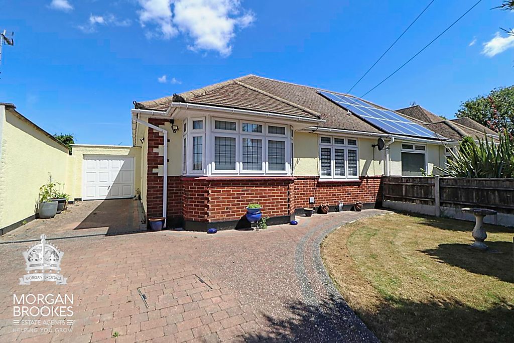 Warwick Close, Rayleigh